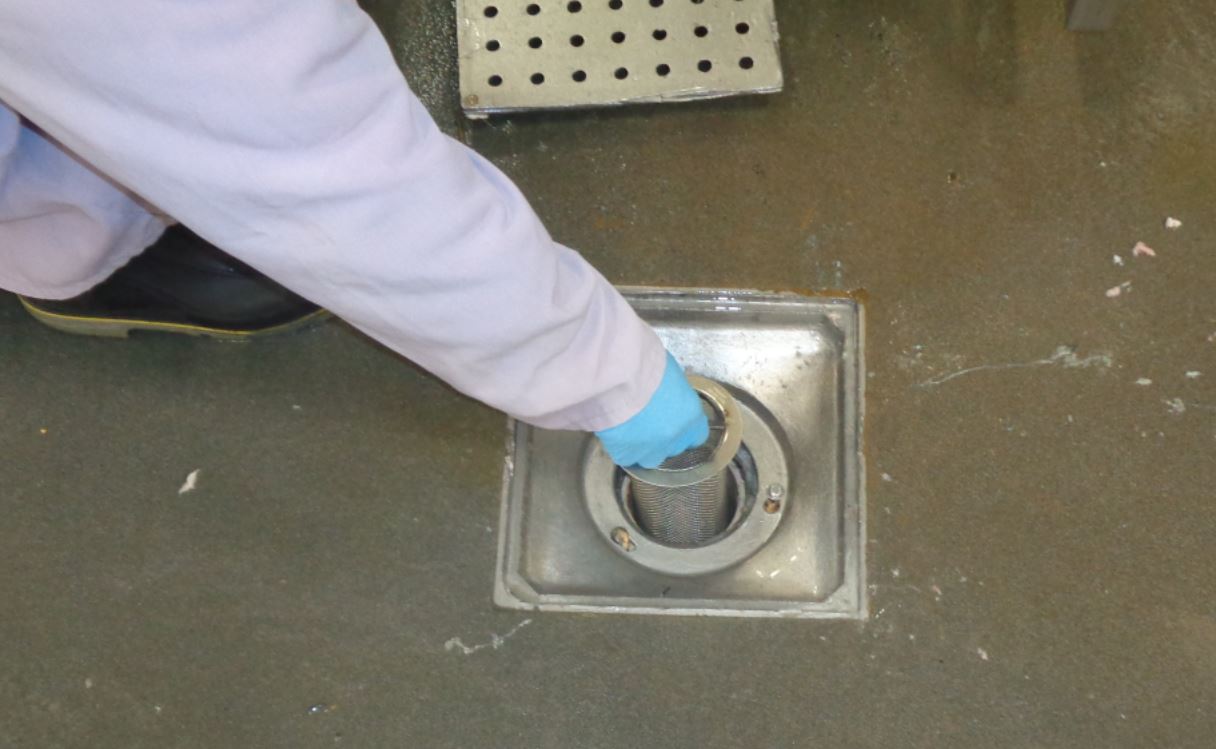 metal strainer for food processing plant